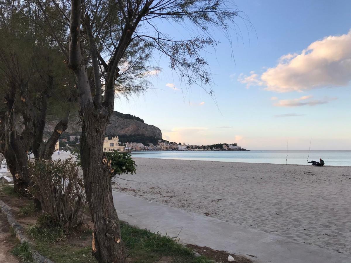 Апартаменти Mondello Aiace 40 Екстер'єр фото